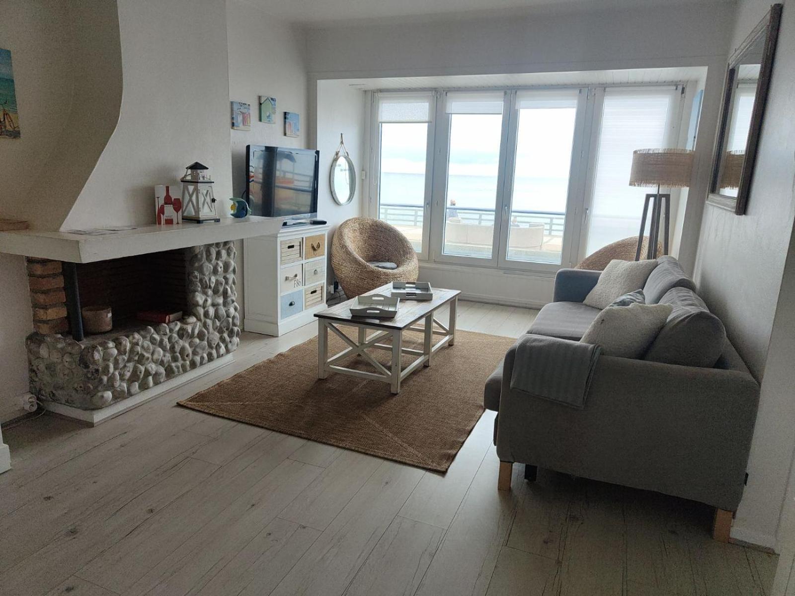 Sea View 2 Room Apartment 50M2 Étretat Exterior foto